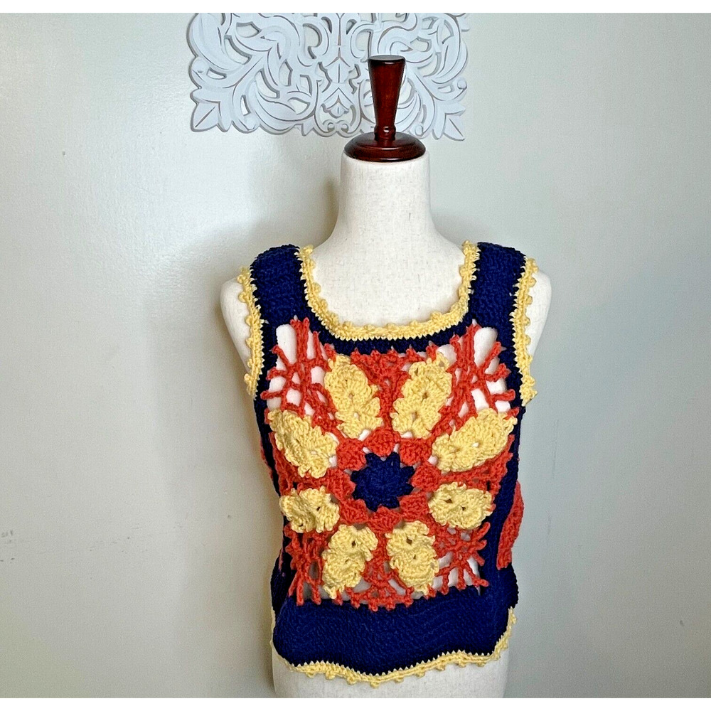 Vintage 1970's MED LARGE Honky Tonk Crochet Gypsy Hugger Tank Top Granny Square